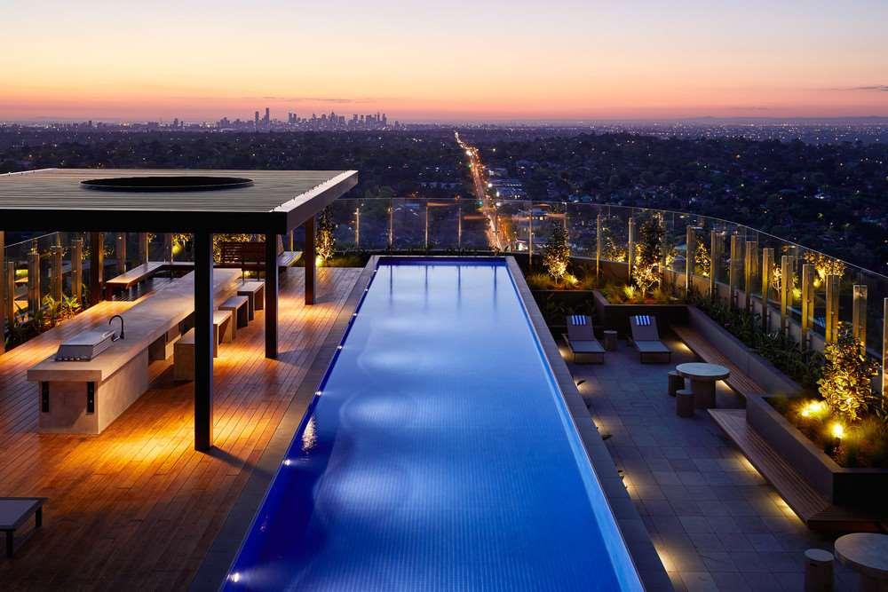 ホテル ザ チェン メルボルン アート シリーズ ボックスヒル 設備 写真 The rooftop pool at the West Hollywood Edition